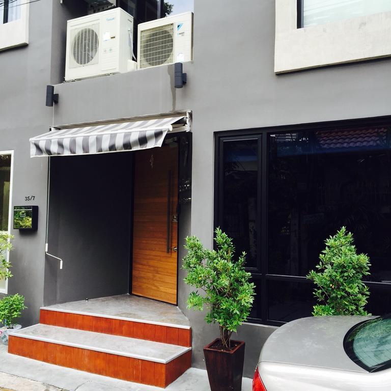 S Bloc Saladaeng Bed and Breakfast Bangkok Kamer foto